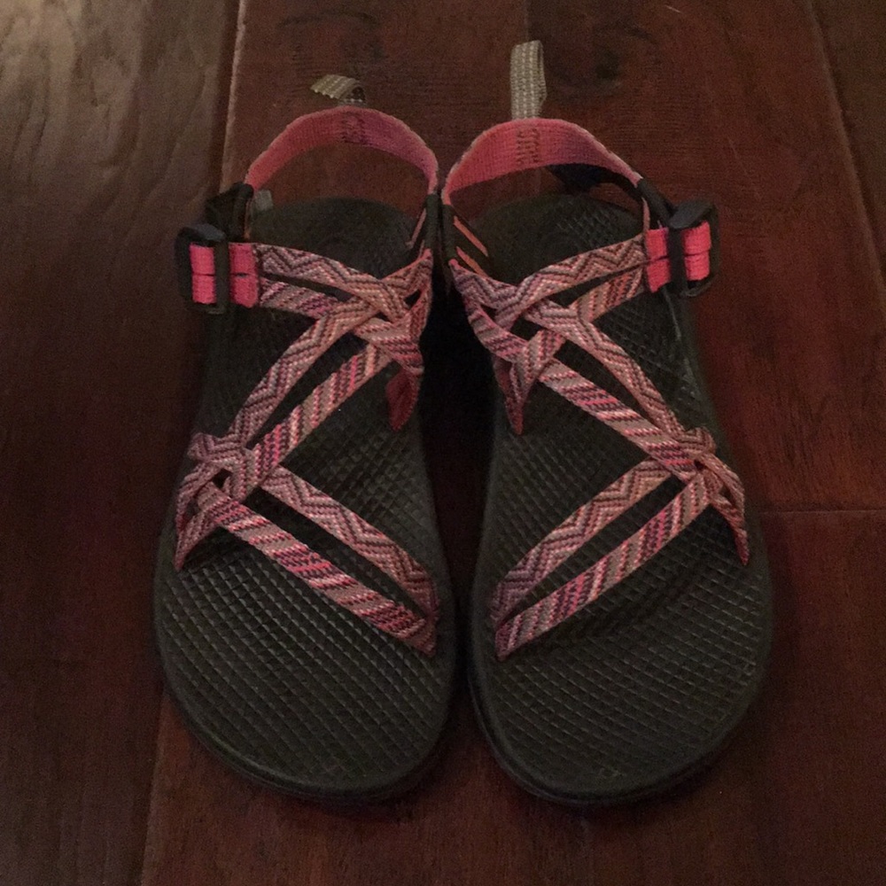 Pink Girls Chaco Sandals - Youth size 3